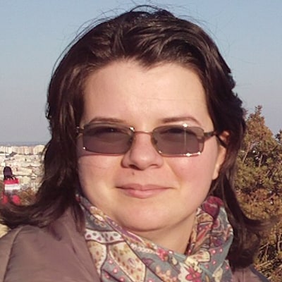 Mihaela Pericleanu Facultatea de Constructii Universitatea Ovidius Constanta min